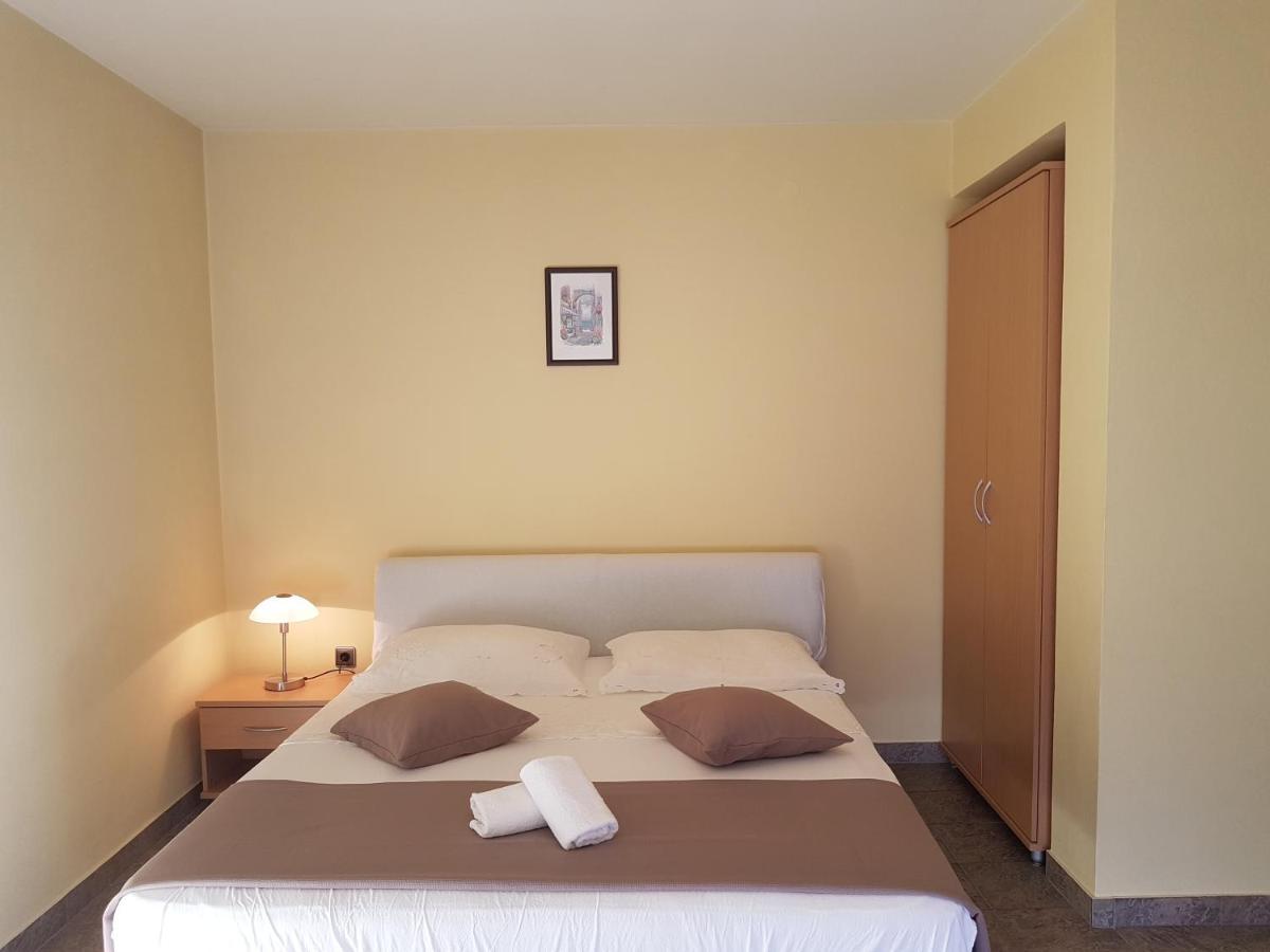 Cosy Villa Near The Beach Zadar Exterior foto