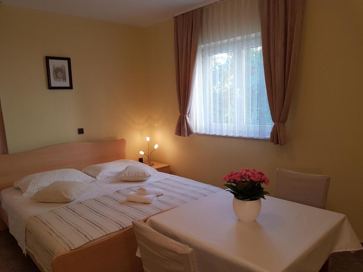 Cosy Villa Near The Beach Zadar Exterior foto