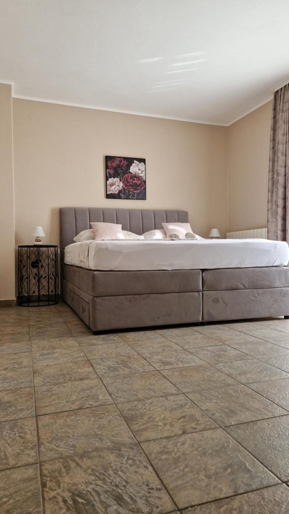 Cosy Villa Near The Beach Zadar Exterior foto