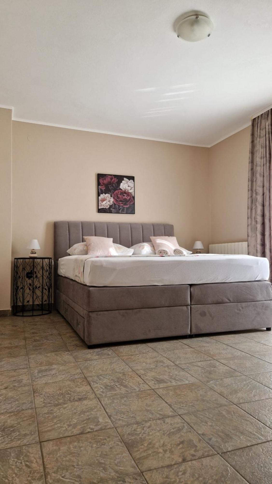 Cosy Villa Near The Beach Zadar Exterior foto